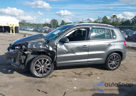 2015 Volkswagen Tiguan Se z USA, uszkodzony, nr VIN WVGBV7AX3FW501240